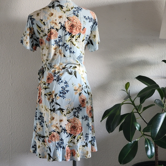Cotton On Floral Wrap Dress - Picture 7 of 10